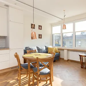 Piekna 2-bedroom Апартаменты