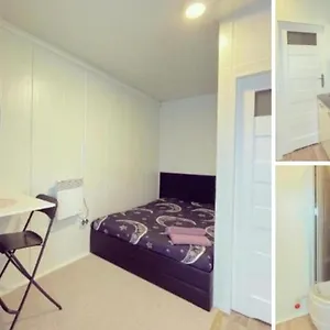 Apartament D-2 Апартаменты